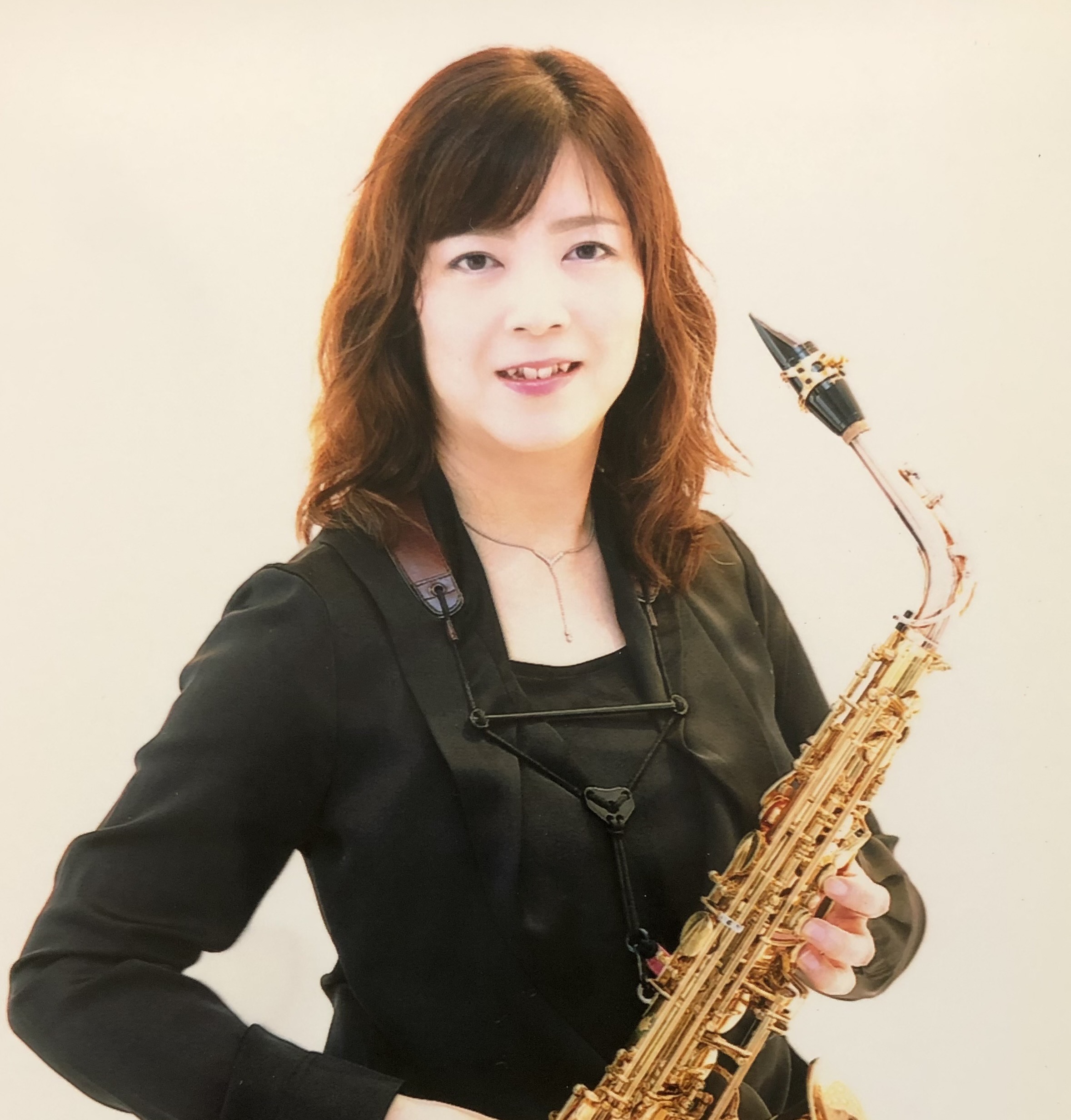 サクソフォン教室講師 土師由美子先生のプロフィール